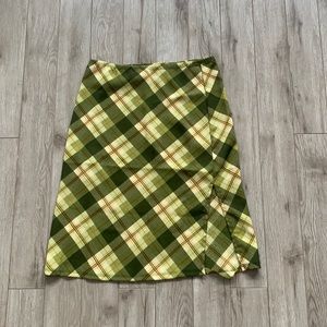 Plaid knee length skirt